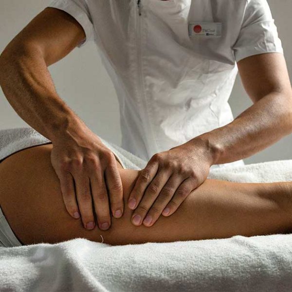 Massaggi a Domicilio Milano | Centro Massaggi Milano e Trattamenti Viso Milano Loreto | immagine corso massaggio anticellulite